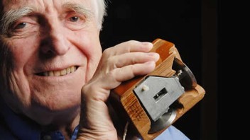 Douglas Engelbart 