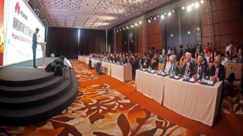 Huawei_ENERGYSUMMIT105_20082015_2