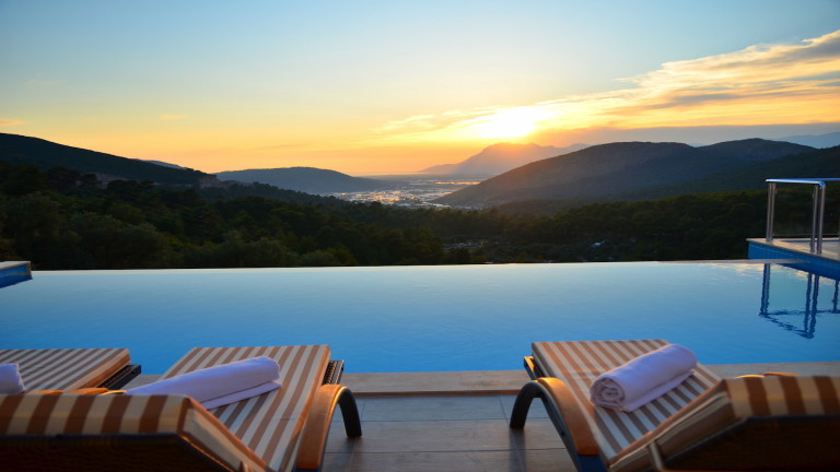 Oteller krizden çıkış yolunu teknolojide buldu