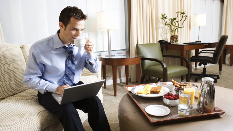 Otellerin en kötü hizmeti, internetidir!