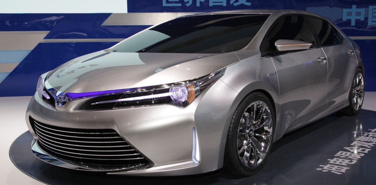 Toyota 752 bin adet Prius'u geri çağırdı