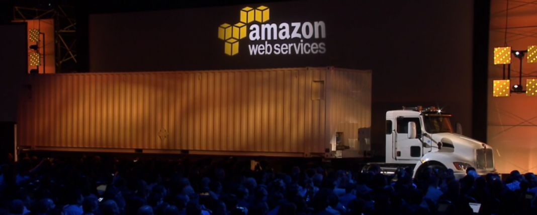 Amazon buluta tırla veri taşıyacak