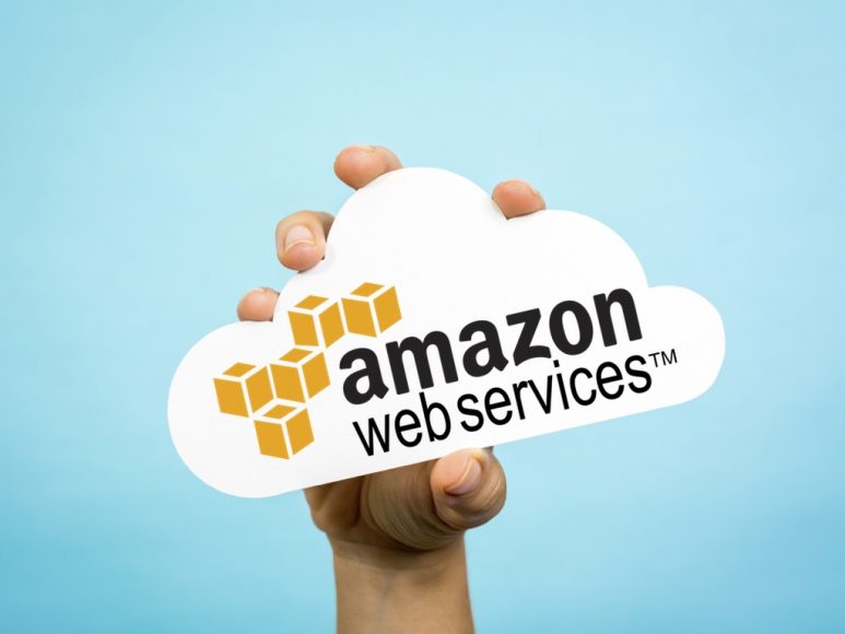 Amazon Web Services'te büyük açık