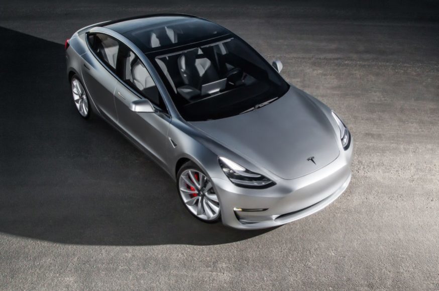 Tesla, Model 3 teslimatlarını hızlandırdı