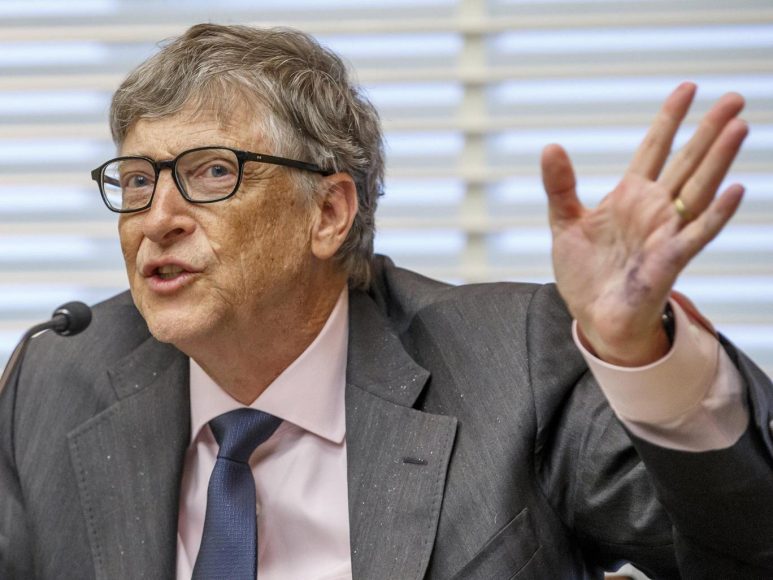 Bill Gates Android telefon kullanmaya başladı