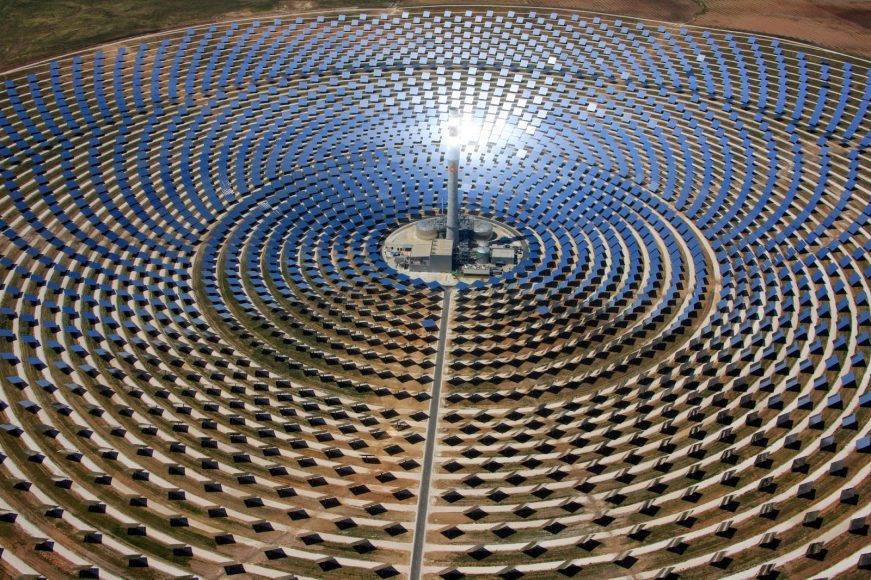 Kuzey Afrika, Avrupa'ya güneş enerjisi satacak