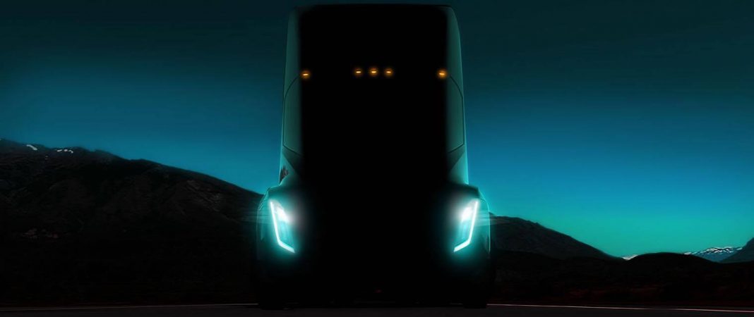 Tesla'nın otonom kamyonu 26 Ekim'de tanıtılacak