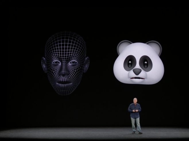 Japonlar Apple'a "Animoji" davası açıyor