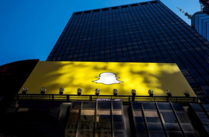Snapchat'in 2017 için ön görülen geliri azaldı