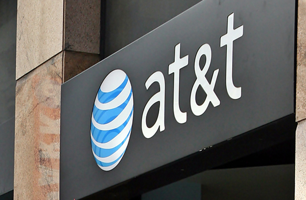 AT&T ve Time Warner birleşmesi yalan oldu