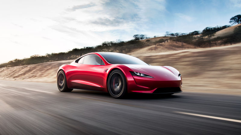 Tesla iki yeni araç tanıttı