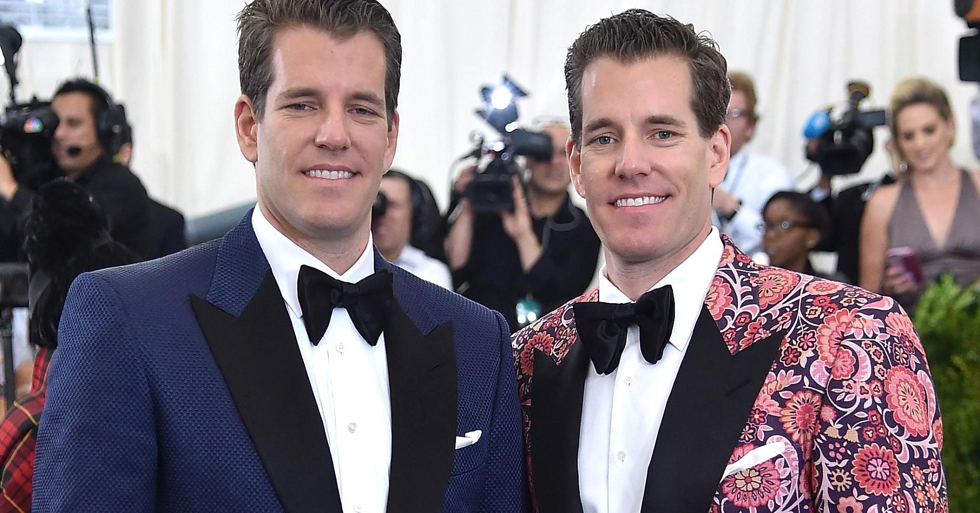 Facebook, Winklevoss İkizleri'nden destek alacak