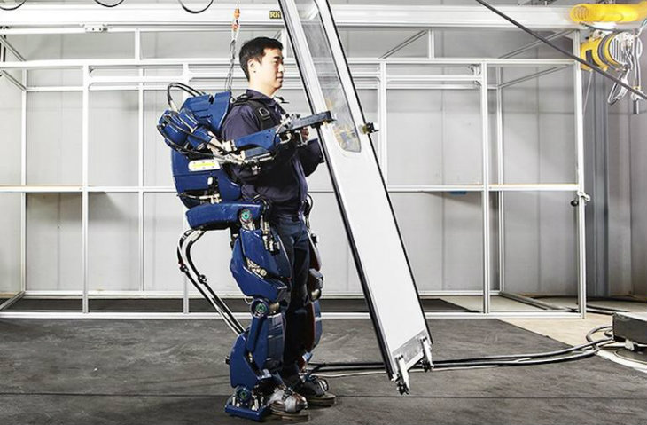 Robotik dış iskelet piyasası büyüyor