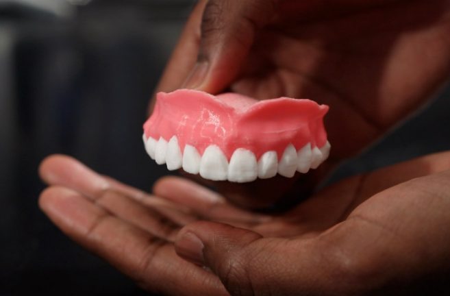 3D baskı diş protezi
