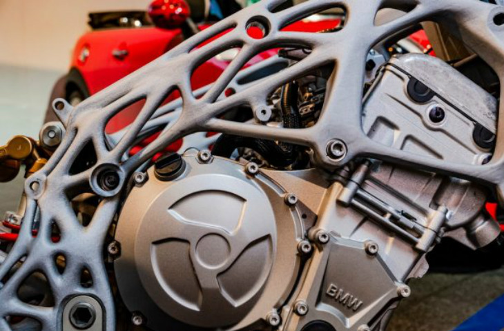 BMW motosiklet 3D baskılı olacak