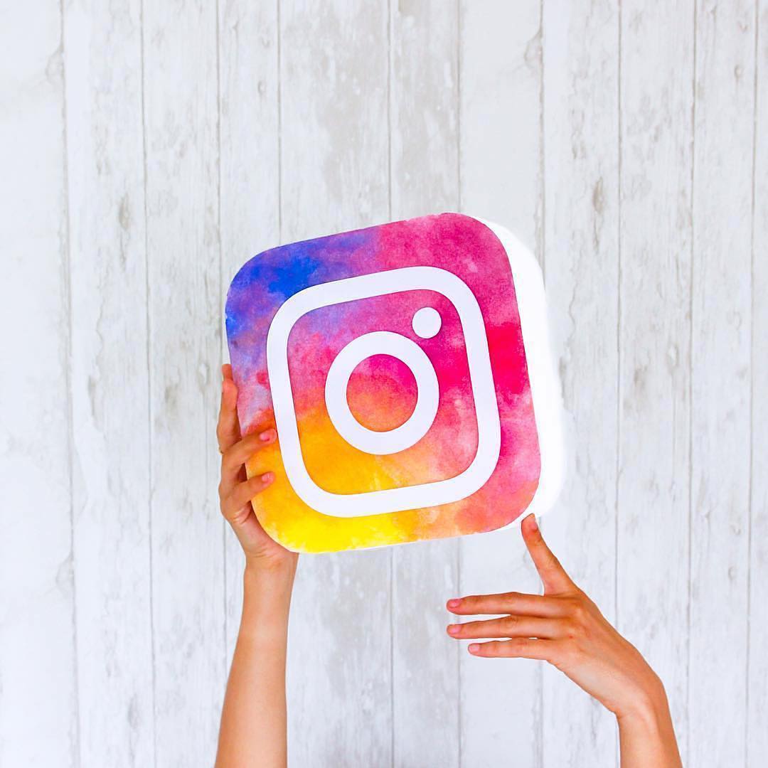 Instagram aşı karşıtlarını engelleyecek