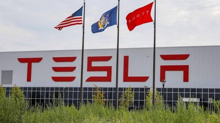 Tesla yeni pil teknolojisi mi geliştiriyor?