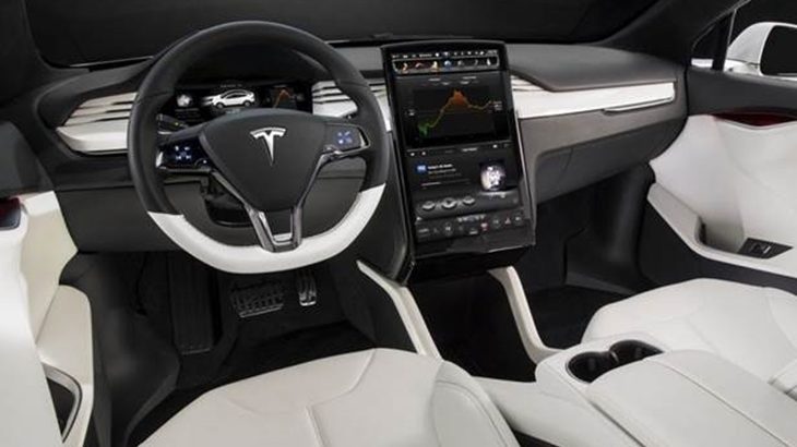 Tesla otonom sürüş için yeni yapay zeka şirketi satın aldı