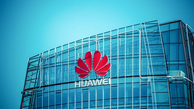 Huawei Fransız gazetecileri dava ediyor