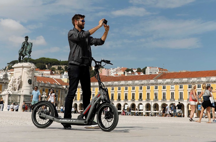 BMW elektrikli scooter pazarına giriyor