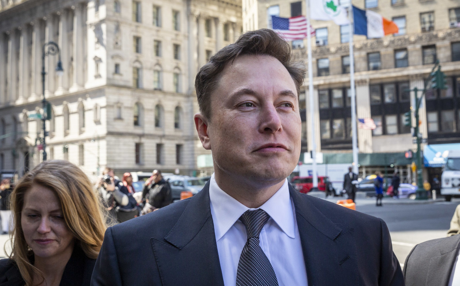 Elon Musk o davadan kaçamadı