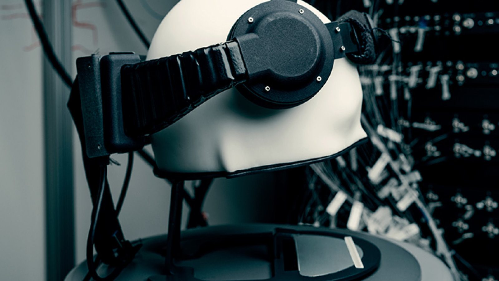 Düşünceyi yazıya çevirecek teknoloji gerçek mi oluyor?