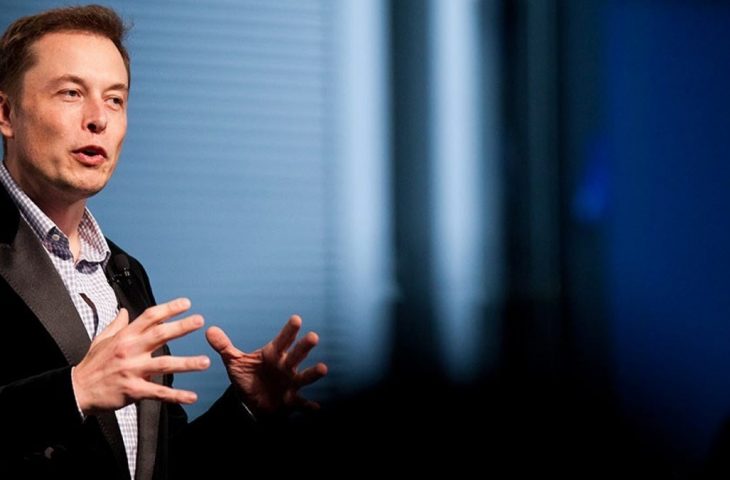 Elon Musk istifa