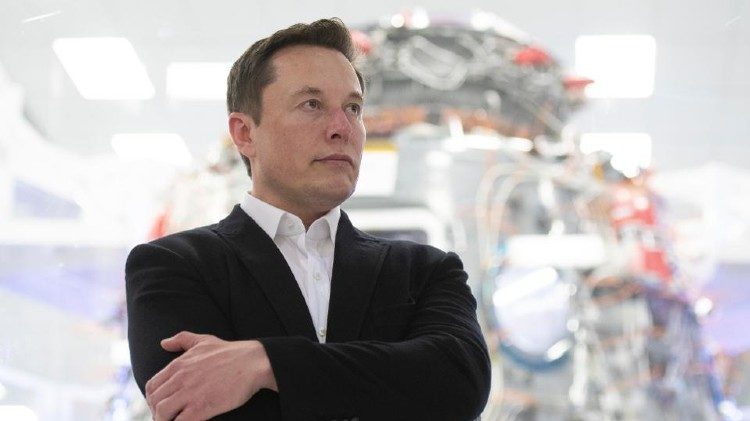 Elon Musk dans şarkısı yayınladı