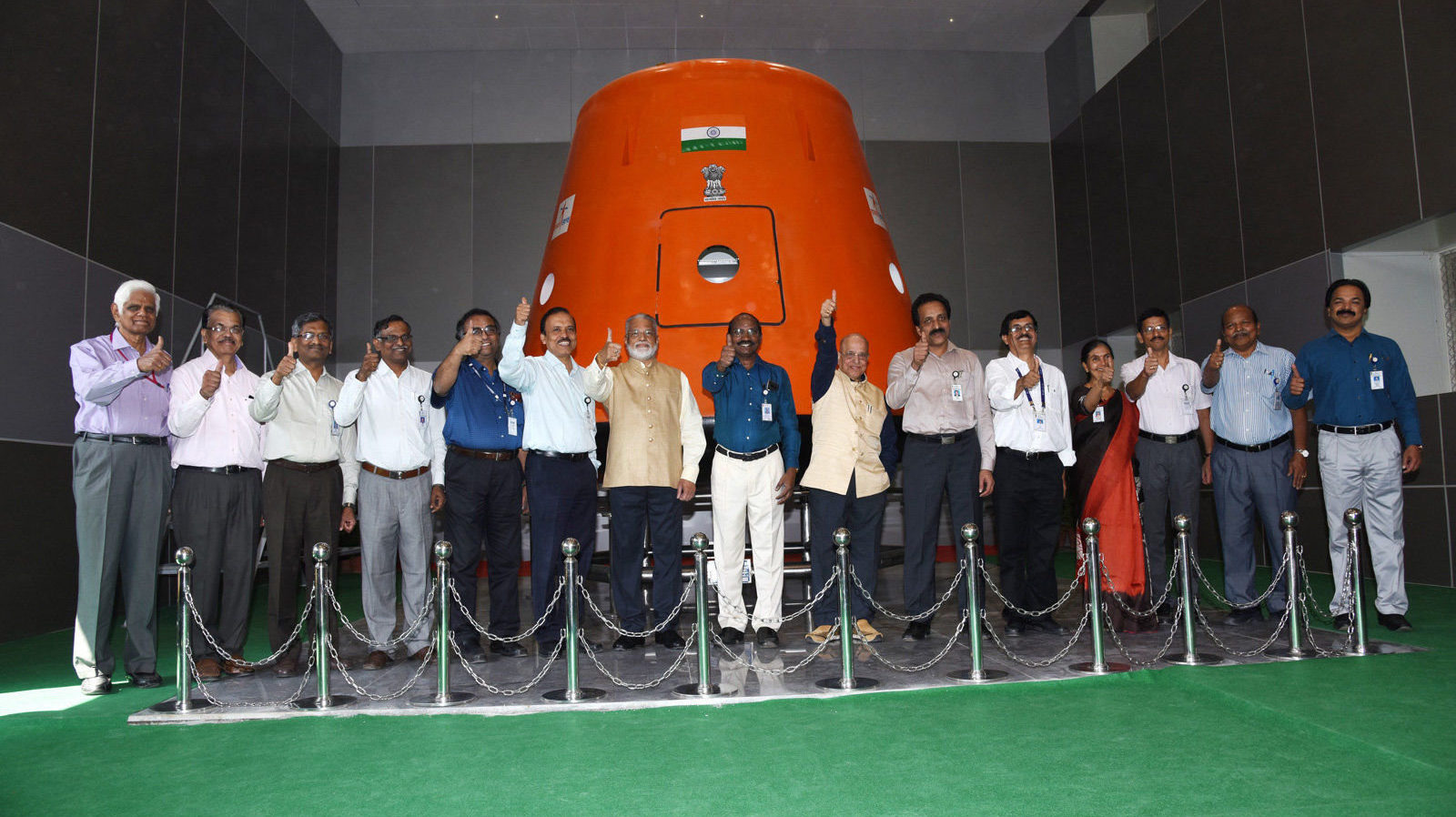 Hindistan uzaya insansı robot gönderecek