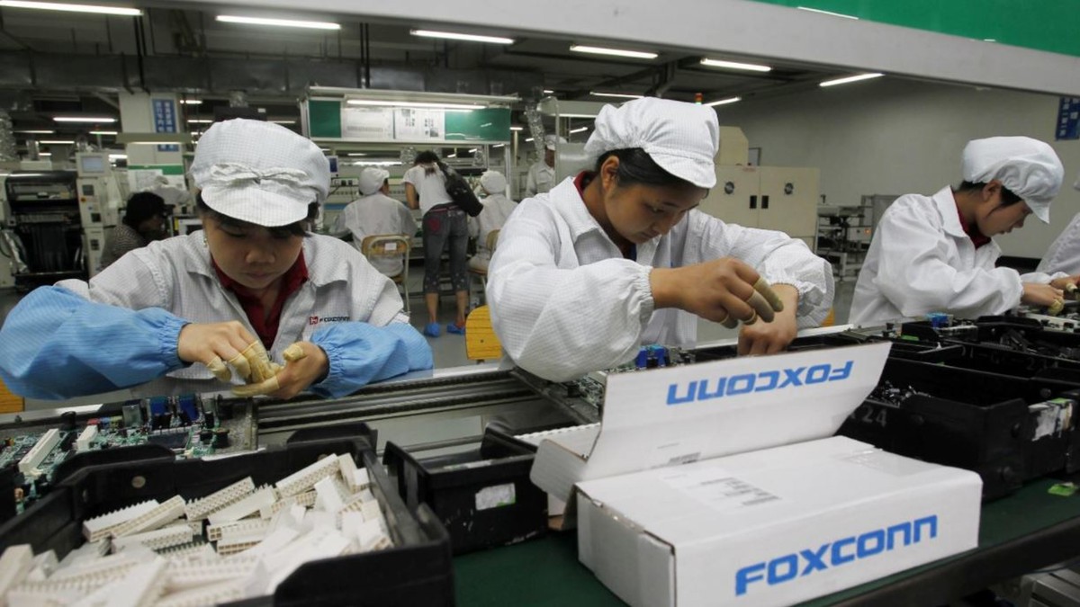 Foxconn üretim