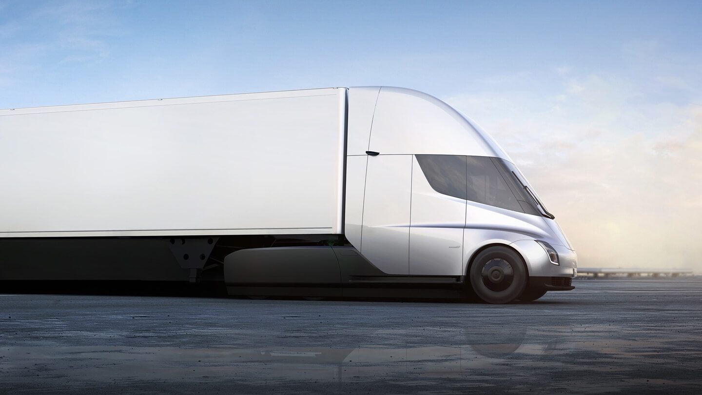 Tesla kamyonları 2021'e sarktı