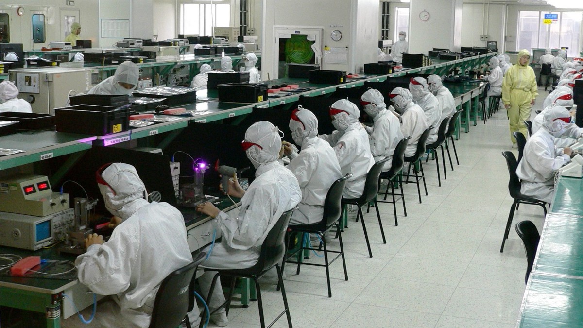 Foxconn satışları düşüş yaşadı