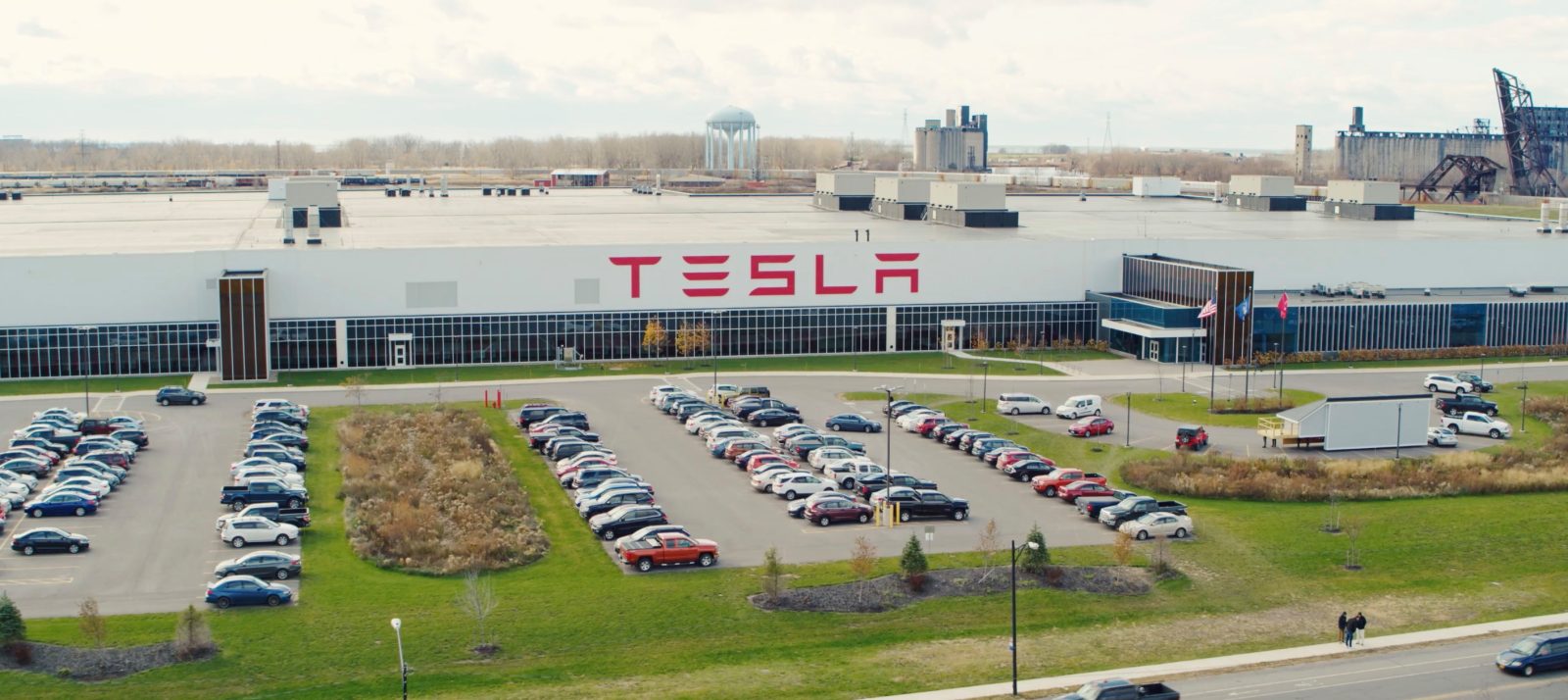 Tesla Kaliforniya’dan Teksas’a taşınıyor