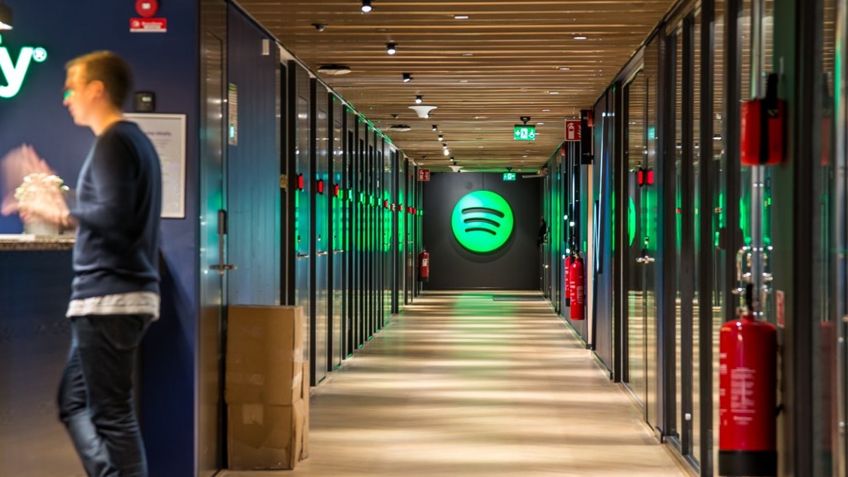 Spotify evden çalışacak