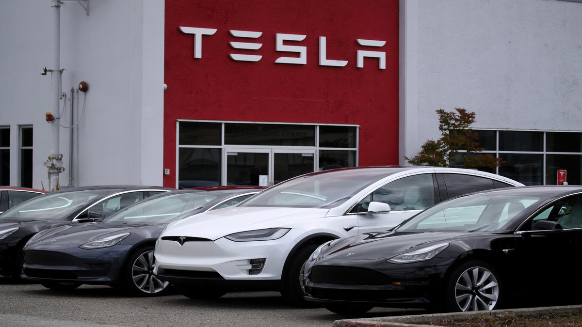 Tesla 2020'de yarım milyon araç üretti
