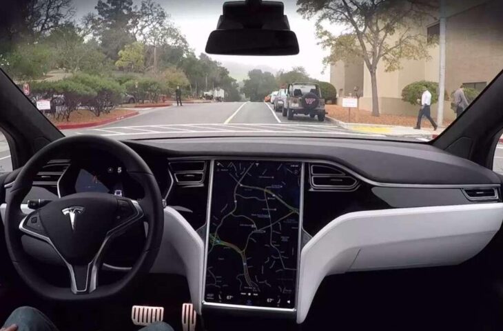 Tesla hız