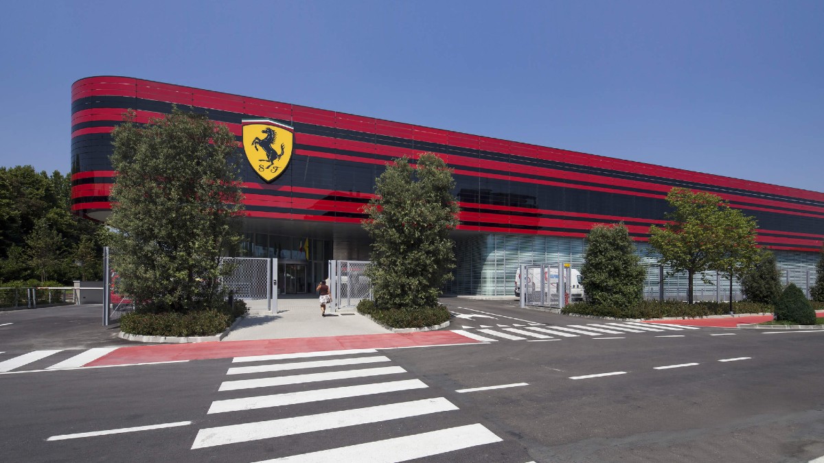 yeni Ferrari CEO’su