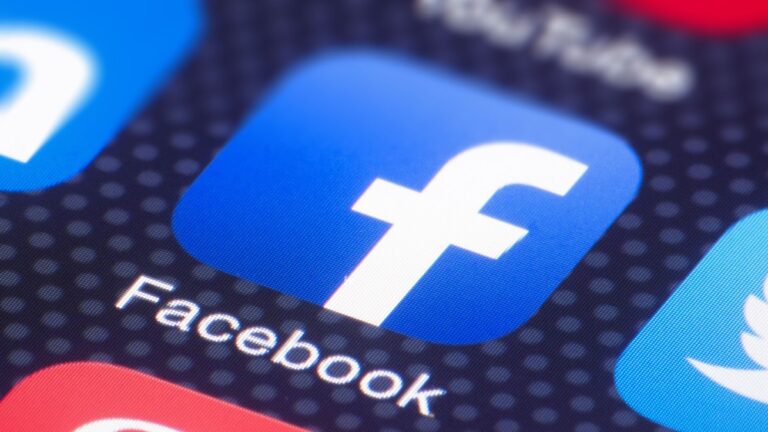 Facebook tazminat cezası