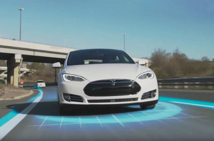 Tesla otopilot teknolojisi
