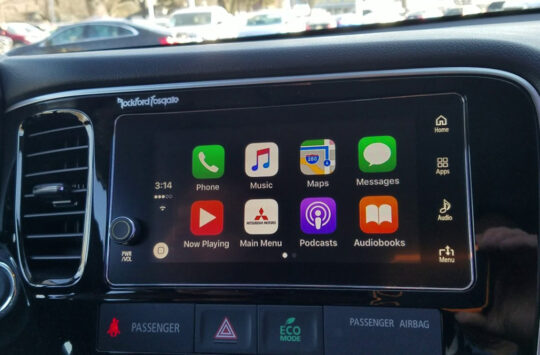 Mitsubishi connect carplay Mitsubishi connect carplay