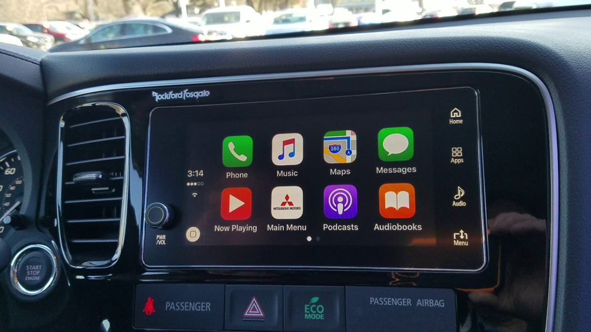 Mitsubishi CarPlay teknolojili yeni aracını duyurdu