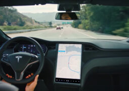 Tesla kullanıcı verileri