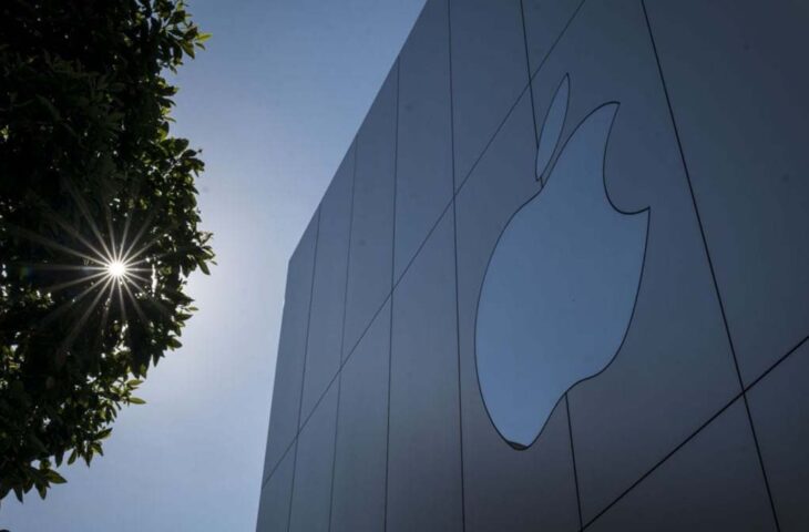 Apple çalışanları aşı