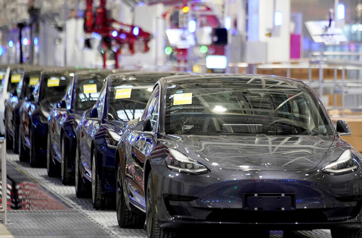 Tesla araçları Çin