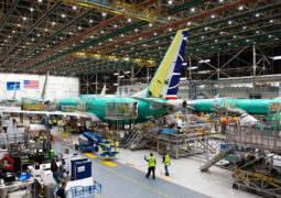 737 MAX üretim