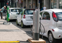 ABD’de elektrikli araç vergi indirimi artacak