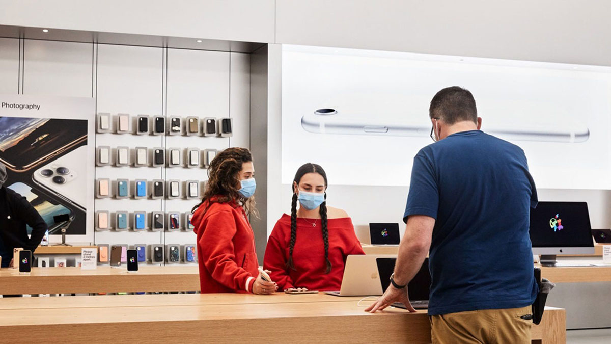 ABD’deki Apple mağazaları maske için devam kararı aldı