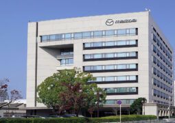 Mazda çip tedarik sorunuyla zor günler geçiriyor
