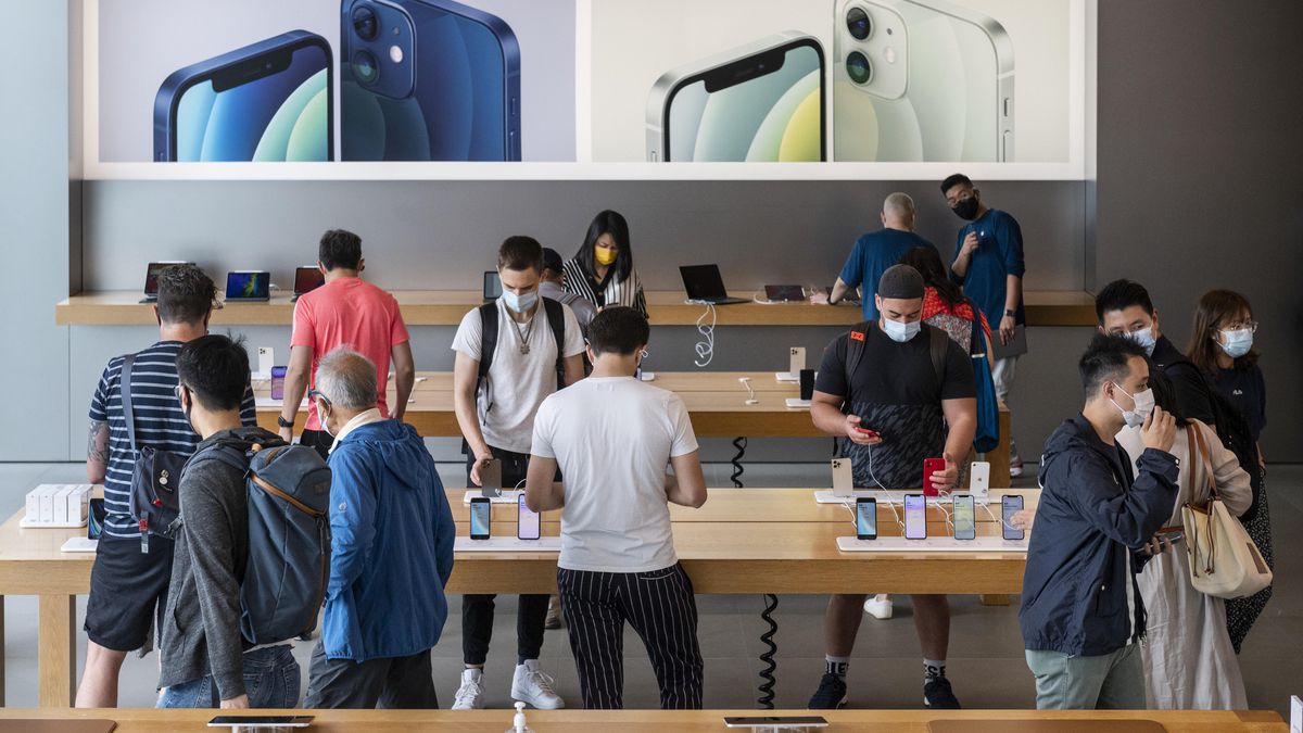 Apple aşılanmamış çalışanlar