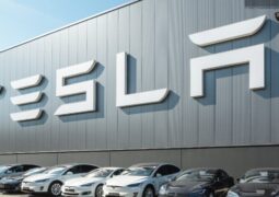 Singapur'da Tesla satışlarında patlama yaşanıyor